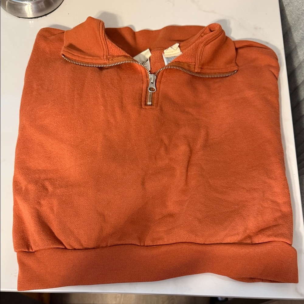 Levi’s Women’s Cropped sweatshirt